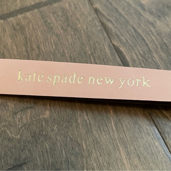 Never Worn! Kate Spade New York Leather Bow Belt. Size Large - Picture 8 of 9